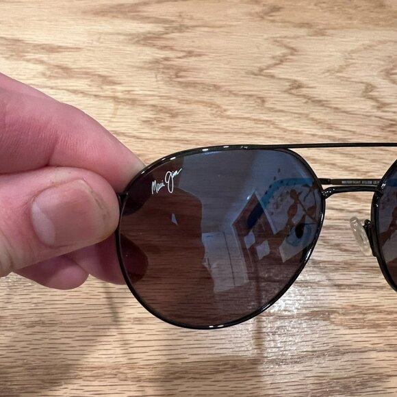 Maui Jim Waterfront Sunglasses - Picture 3 of 7